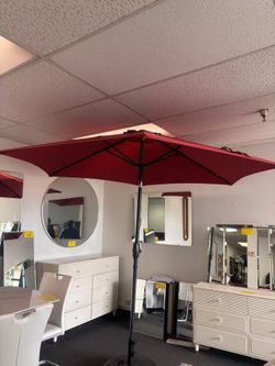 New 7.5’ Red Patio Umbrella Outdoor Pool Side Tilt