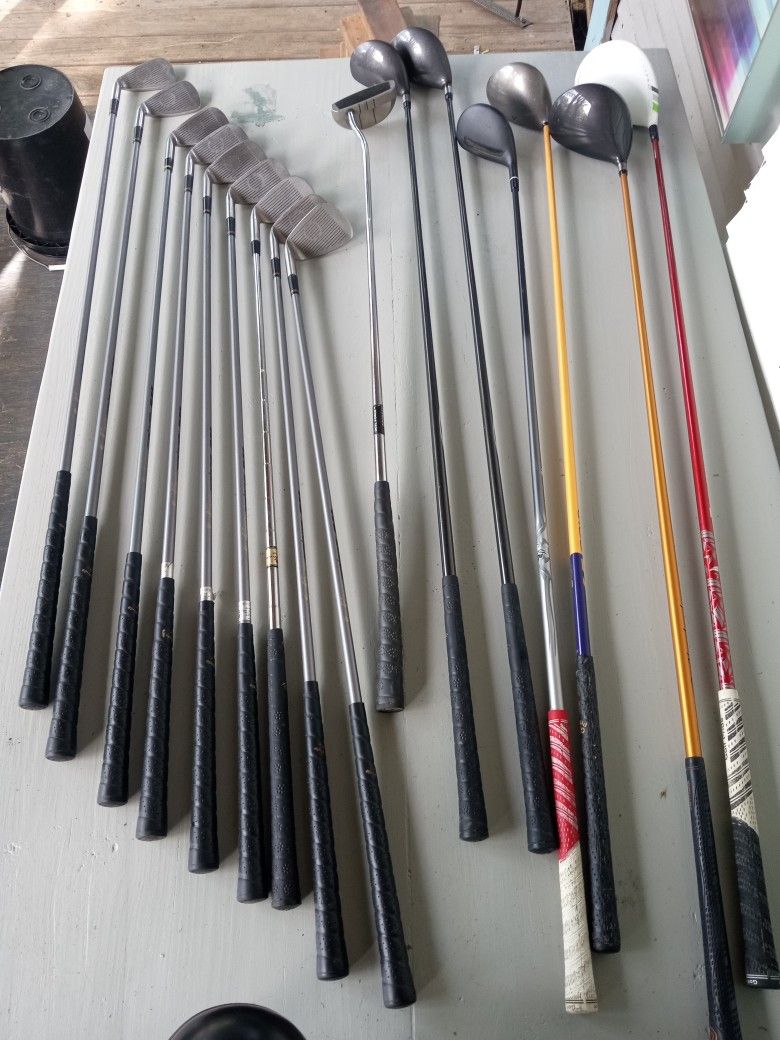 Golf Clubs 