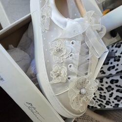 Betsey Johnson White Floral Lace Wedding Tennis Shoes 