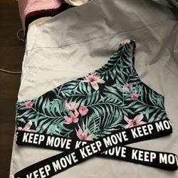 Top Deportivo Con Estampado Floral Size M/L