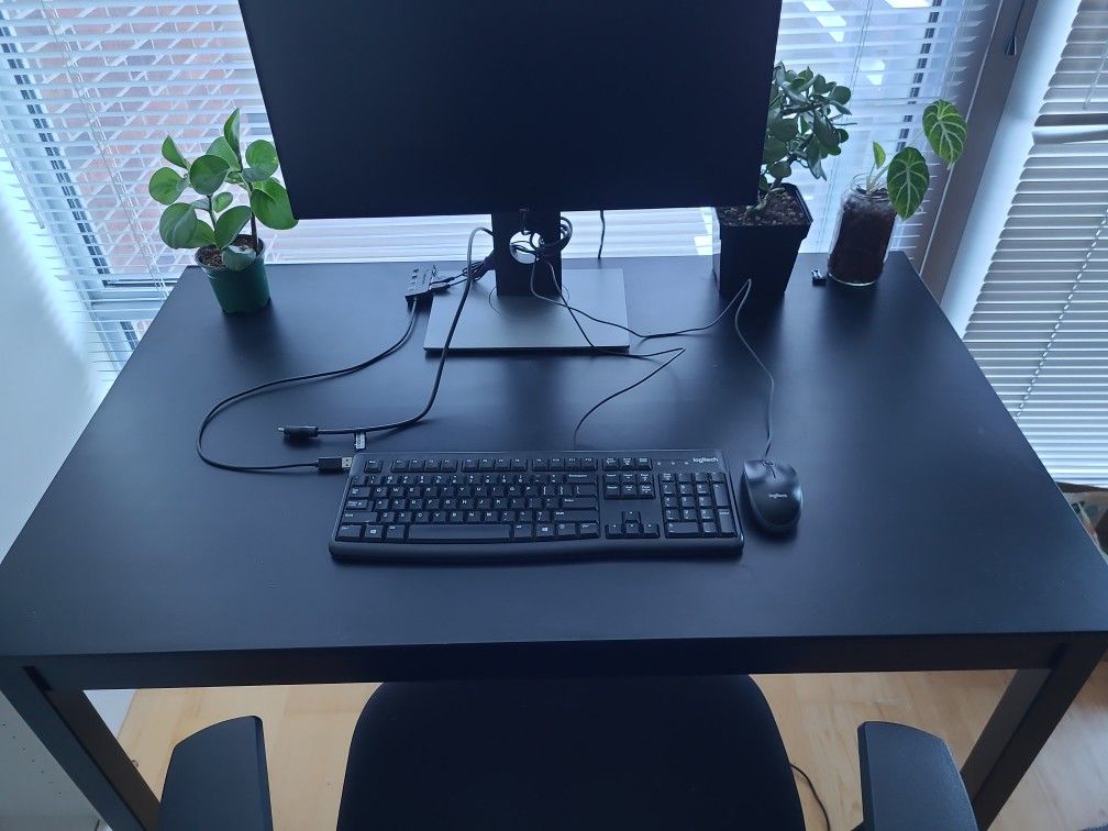 Office Desk
