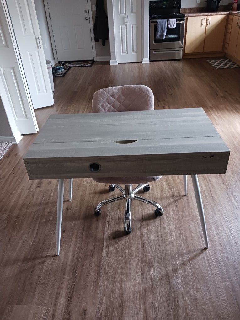 Computer Desk and Rolling Chair