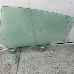 Tesla Model 3 M3 2024 2025 Rear  Driver Side Highland Door Window Glass Used Oem