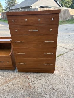 Vintage Mid-Century Modern (MCM) Dresser & Matching Nightstand – Restored
