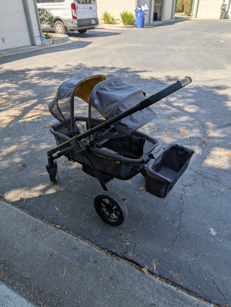 Evenflo
Pivot Xplore
All-Terrain Stroller Wagon