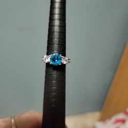 Size 7 Lake Blue Topaz Sterling Silver Ring 