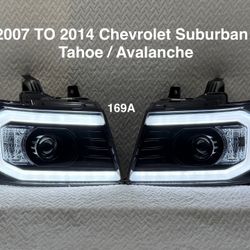 2007 TO 2014 Chevrolet Suburban / Tahoe / Avalanche Black Projector Headlights 