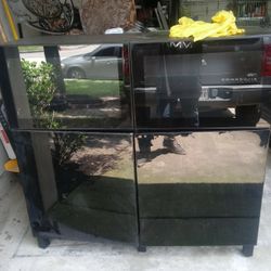 Entertainment console Pick up Only near Spring