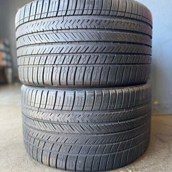 285/30/19. Michelín