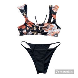 Roxy floral Bikini top black swimwear bottom