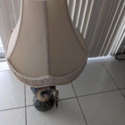 Vintage Porcelain Lamp Working Condition 