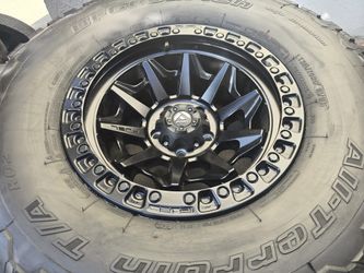 315/70/17 BFG KO2 ON Fuel Covert Wheels