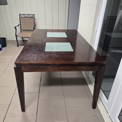 Free Solid Wood Dinning Table 