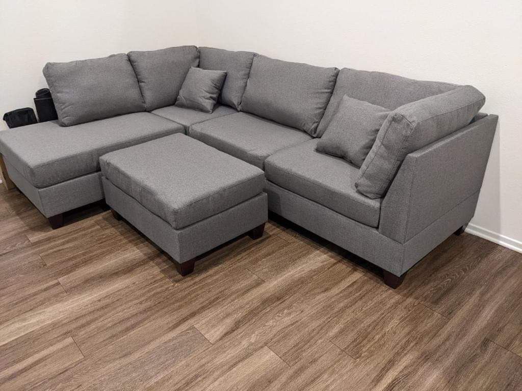 3 Piece Grey Reversible Sectional Sofa Set W/ Ottoman* New In Box*