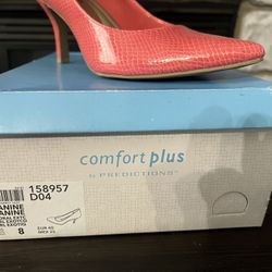 Women’s Shoes Coral Pink Size 8