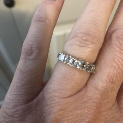1ct 5 Stone Princess Cut Anniversary Band….  SPARKLY