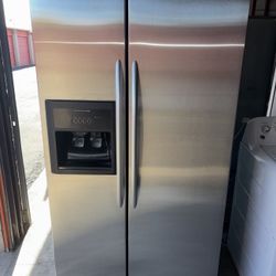Kitchenaid Stainless Steel Refrigerator And Freezer