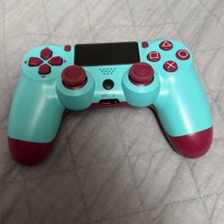 Play Station 4 Game Wireless Controller Berry Blue PS4