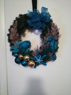 Under the sea wreath