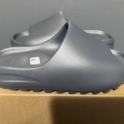 adidas Yeezy Slide SLTGRE Men's Sandal US 10 UK 10 EU 44.5 YZY Kanye West Slate