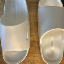 NIKE CALM SLIDE WOMEN SIZE 8 
