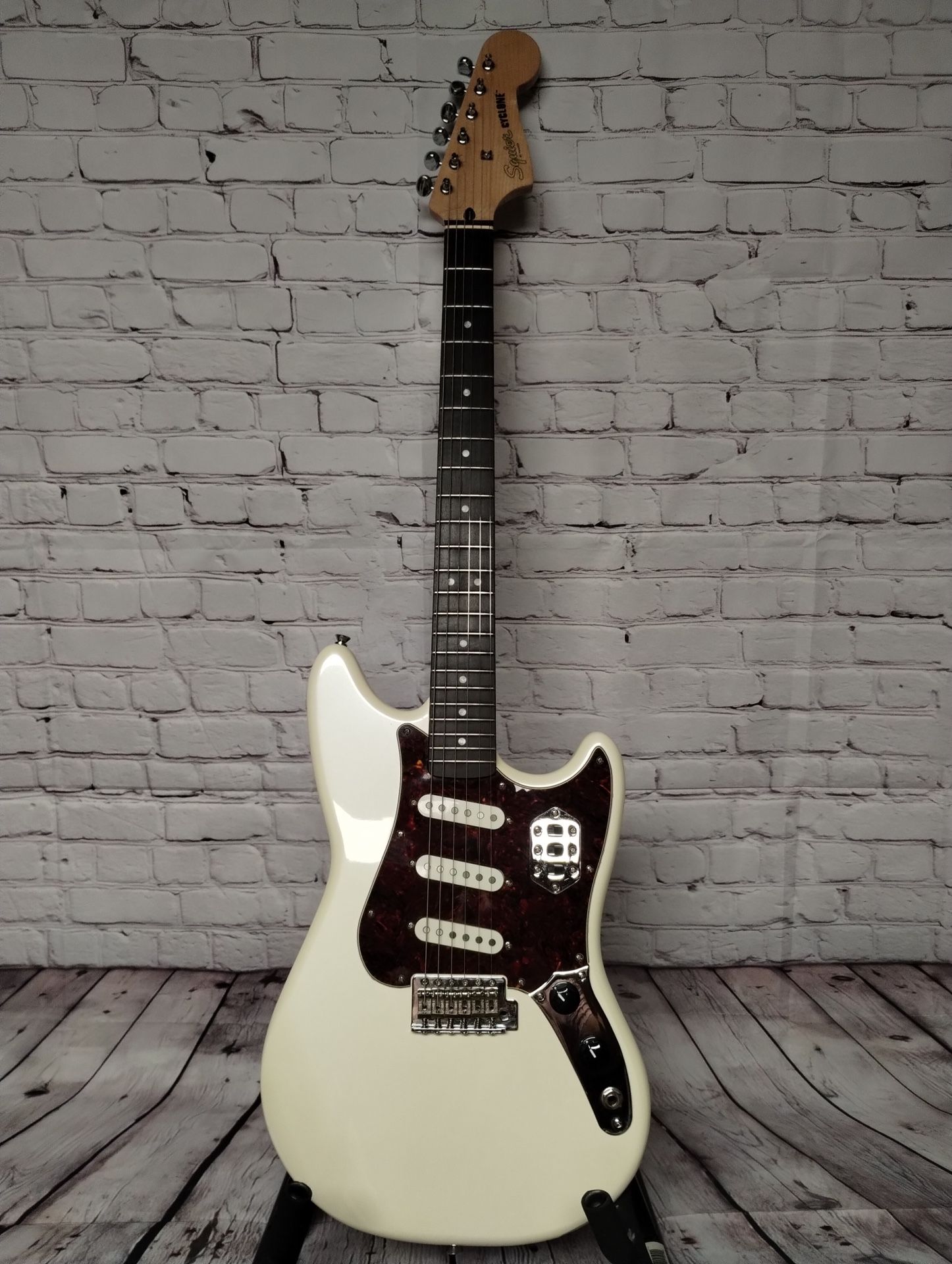 NO TRADES " Squier Paranormal Cyclone Electric Guitar