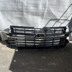 2021-2024 Chevrolet Tahoe Suburban Front Grille Original