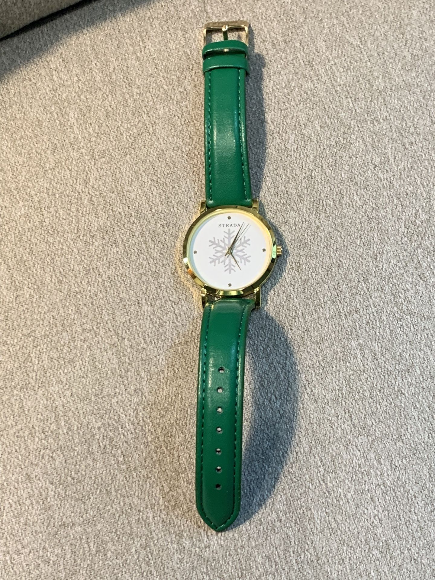 Watch. Needs Battery.  