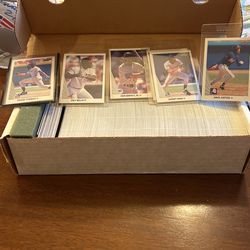 Mint Set Of 1990 Leaf Baseball Cards