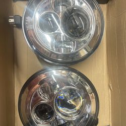 Pair Of 7 Inch Round Led Headlights 