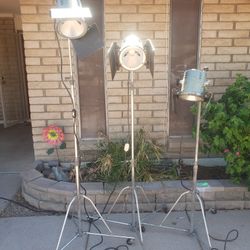 Vintage Colortran Professional Theatrical/Studio Lighting Set With Case.