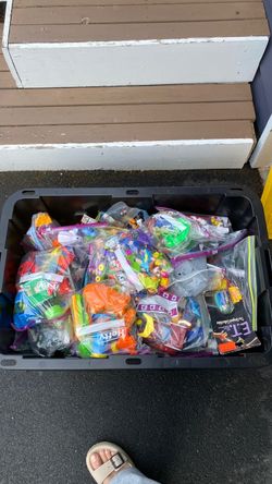 Large Lot of Mixed Kids Toys