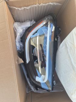 Mercedes GLC 300  Car Headlight Assembly