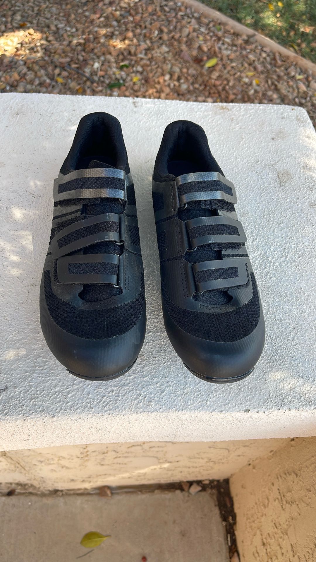 Pearl Izumi Quest Road