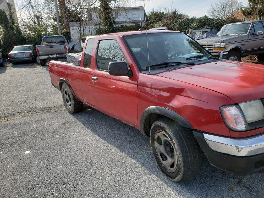 1995 Nissan Pickup