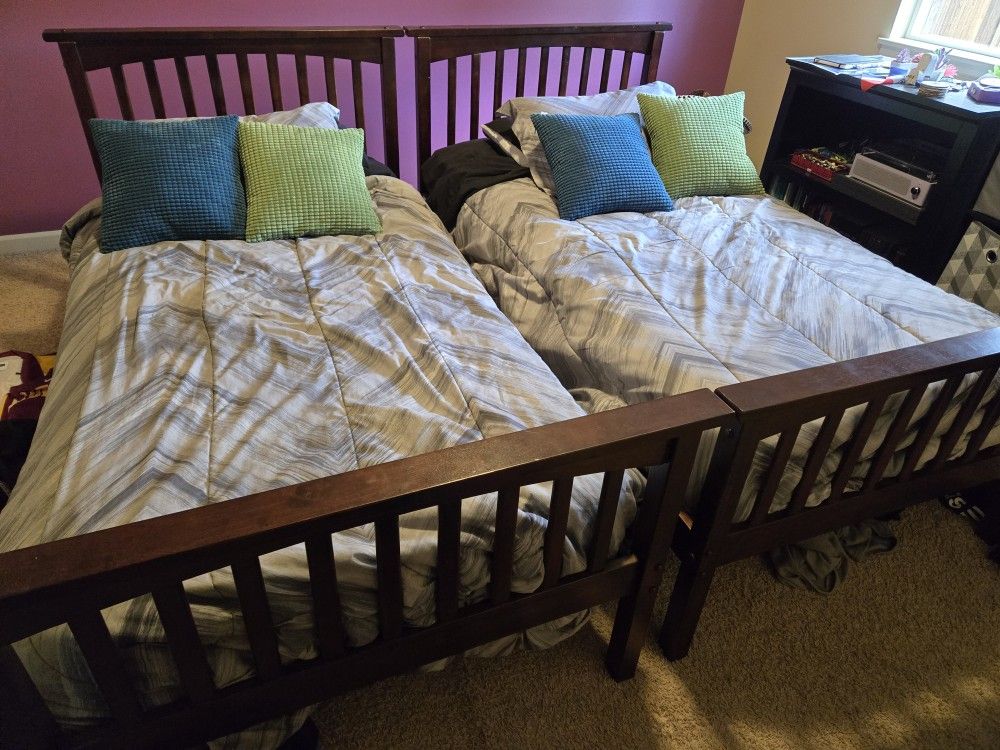 Wood AFI Columbia Bunk Bed, Twin Over Twin