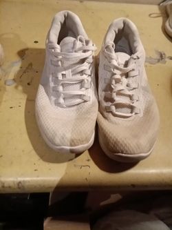 Nikes size 11