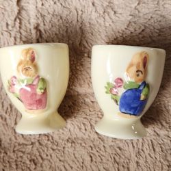 Vintage Easter Ceramic Porcelain Hand-Painted Footed Egg Cup Holders -Pair