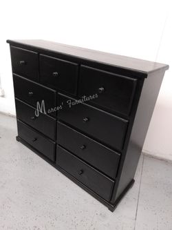 Black 9 Drawer Dresser!