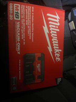 Milwaukee m18 wet/dry hepa vacuum