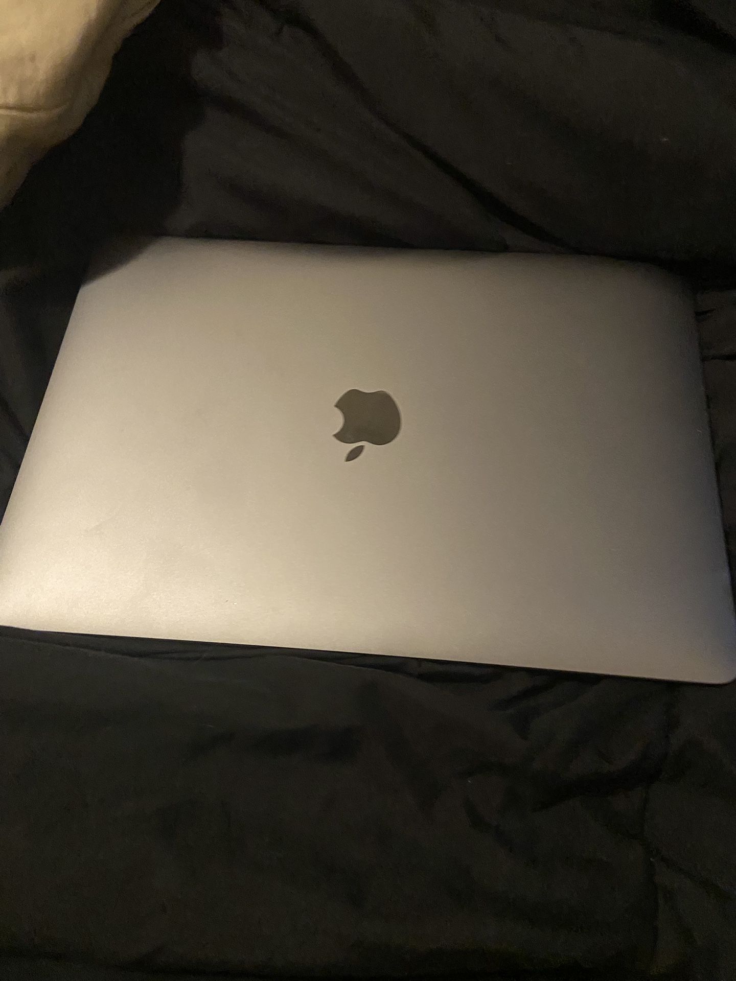MacBook Air  M1 13.3inch 8GB / 256GB 2020 (Grey)