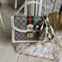 Crossbody 