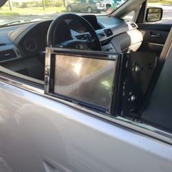 Radio Pioneer  Tiene DVD  Bluetooth