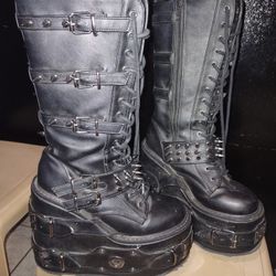 Rock Boots