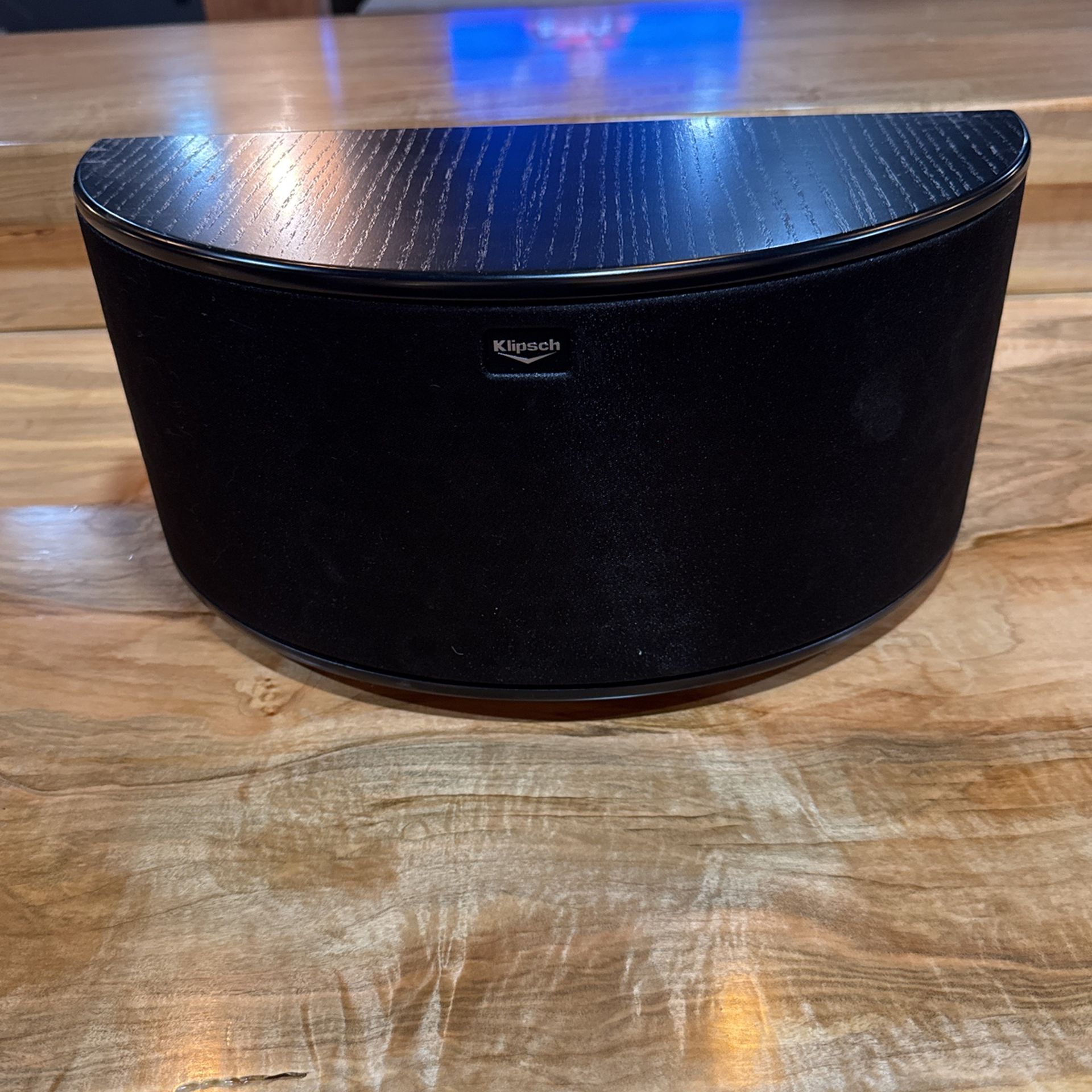 VIRTUALLY NEW KLIPSCH ICON XS14 SURROUND SPEAKER SET