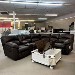 Tambo Canyon Reclining Sectional