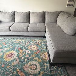 Sectional couch