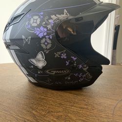 Woman’s Butterfly Motorcycle Helmet 