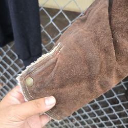 Vintage 70’s Suede and Sherpa Lined Trucker JC Penney Brown Suede Leather size large *rip by pocket*