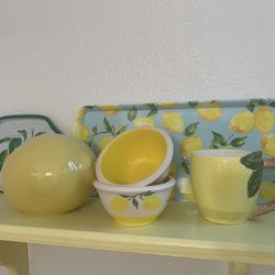 Yellow Lemon Decoration 